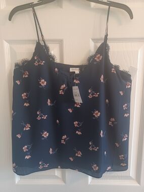 NWT Socialite Navy Floral Lace-Trim Camisole Lined Feminine